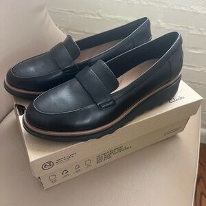 Womens Clark’s Sharon Gracie Black Leather Loafer Size 8.5